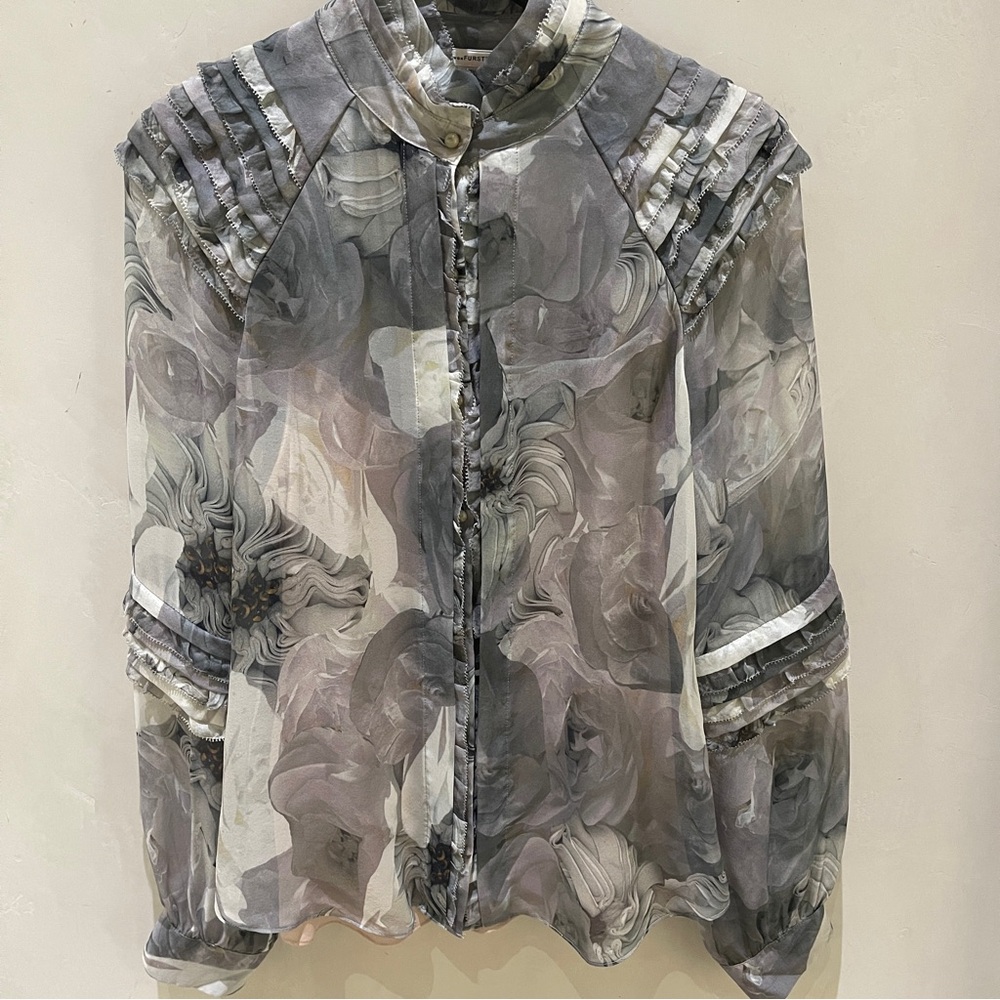 Diane von Furstenberg Grey Floral Blouse Beautiful Pleating, Sz 8 Small-Medium - Picture 2 of 9